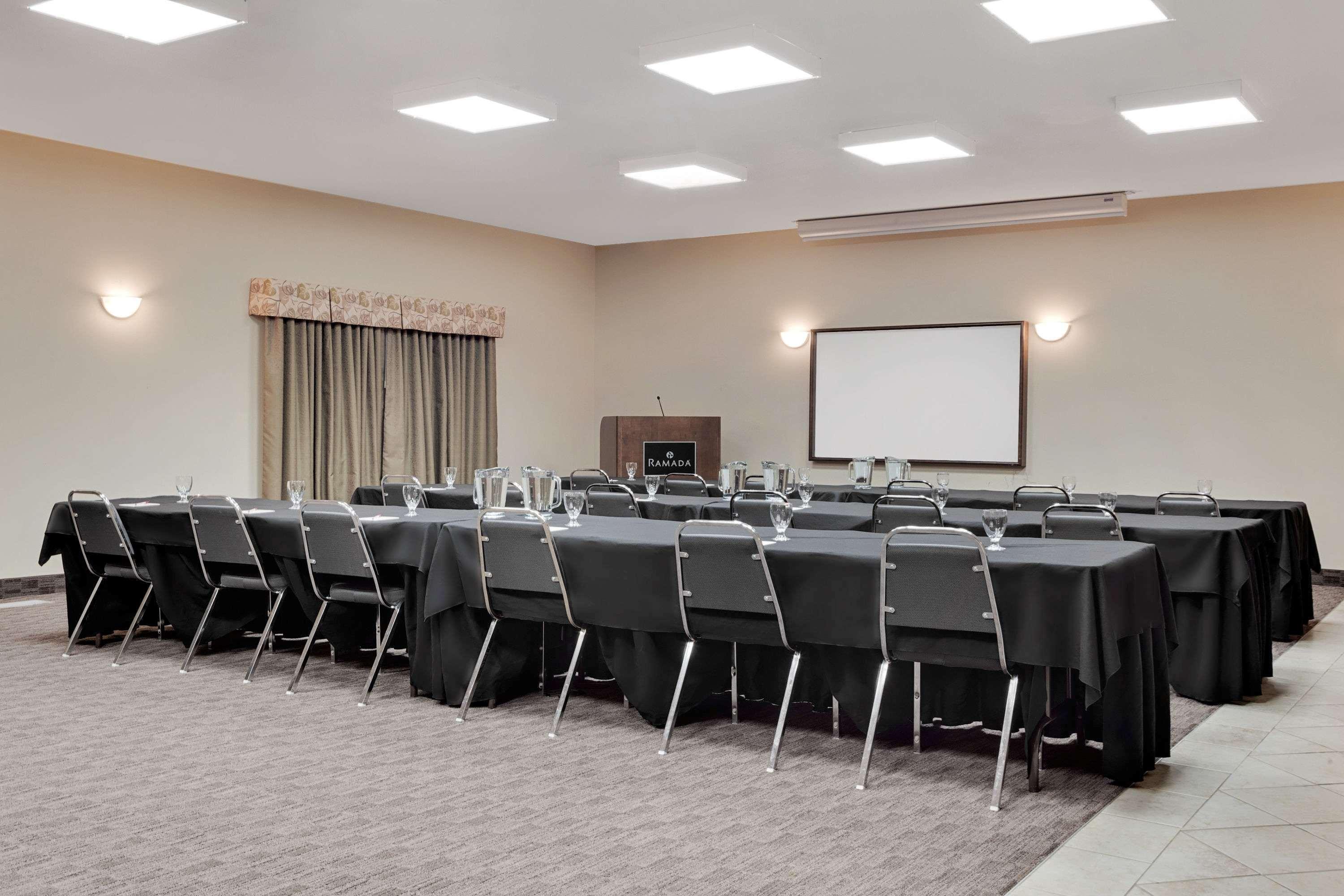 Ramada By Wyndham Lac La Biche Exterior photo
