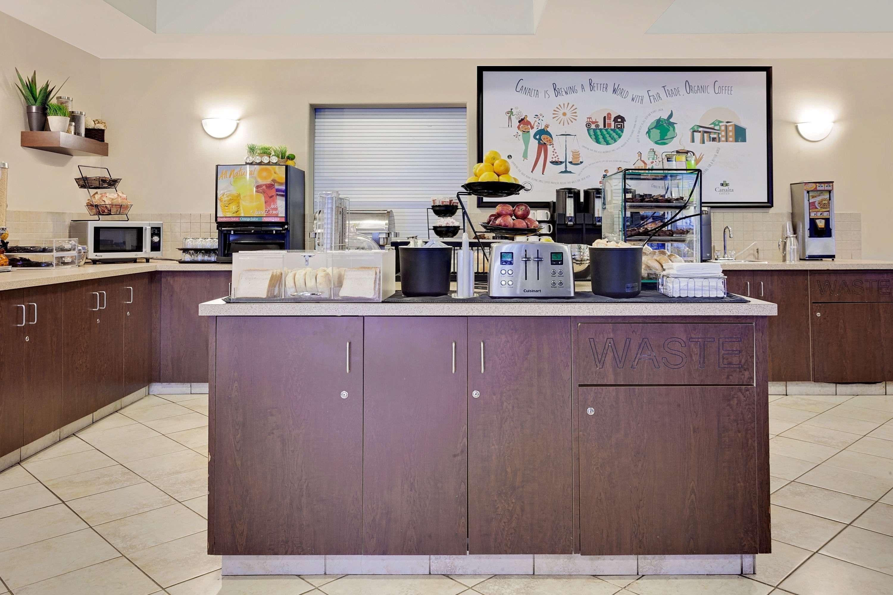 Ramada By Wyndham Lac La Biche Exterior photo