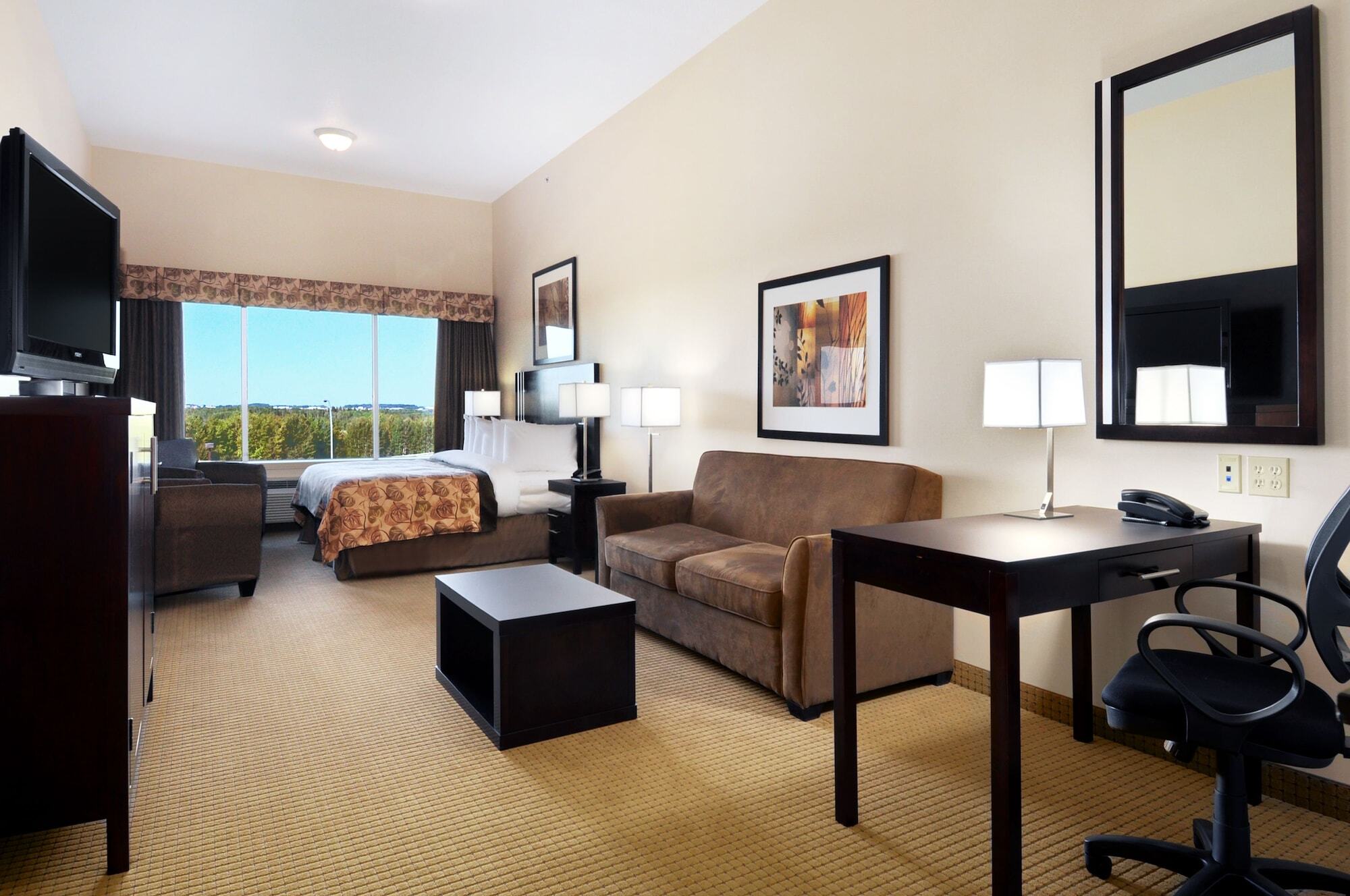 Ramada By Wyndham Lac La Biche Exterior photo